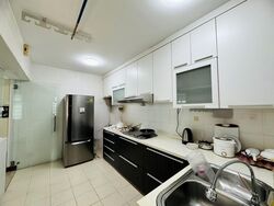 Blk 647 Eastdale (Punggol), HDB 5 Rooms #461490021